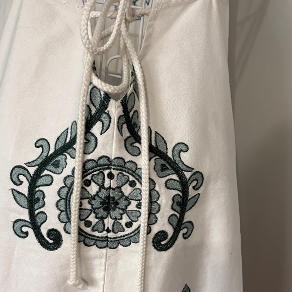 Zara White Mini Dress with Teal Embroidery - Picture 7 of 9